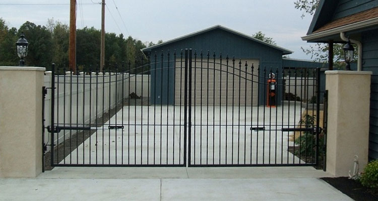 Sliding Driveway Gate Installation Huntington Beach